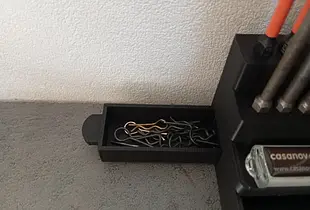 Support d'outils et de téléphone d'ateliers