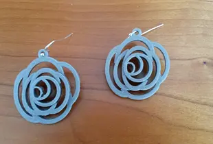 earrings rose