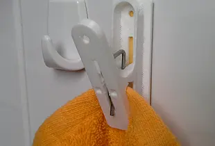 Towel hanger clip