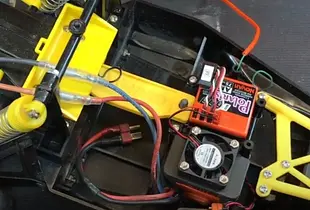 Tamiya Falcon Battery Retainer