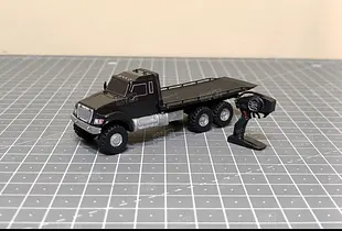 Mini Crawler Similar to Traxxas Hauler TRX6 (1/100) for Action Figures 1/10