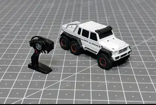 Mini Crawler Similar to Traxxas TRX-6 Mercedes-Benz G 63 AMG 6X6 (1/100) For 1/10 Action Figures
