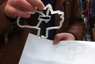 make your own cookie cutter