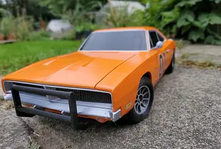 RC 1/10 GENERAL LEE 