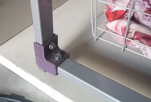 Wardrobe interior fix