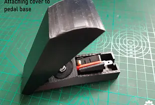 Digital Foot Pedal - I made it to use with arcade driving games