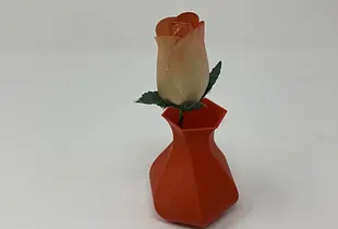 Designing a 3D Printable Hexagonal "Twisty Vase" using FreeCAD.