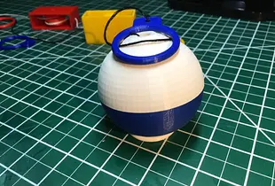 String "Climbing" Ball.